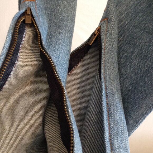 Joe's Jeans Light Blue "The Jean Legging" Distressed Jeans Size Small - Picture 5 of 8